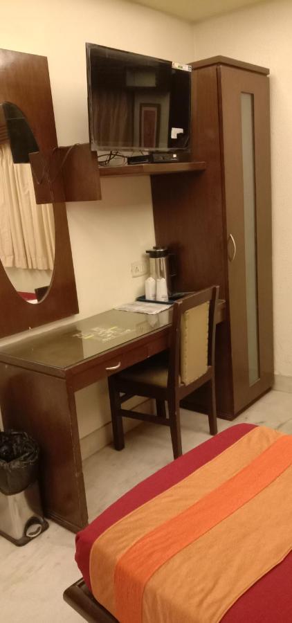 Hotel Aston Calcutta Extérieur photo