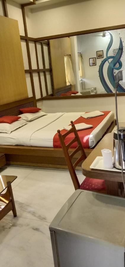 Hotel Aston Calcutta Extérieur photo