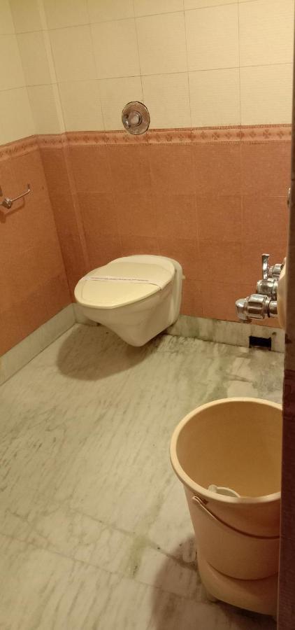 Hotel Aston Calcutta Extérieur photo