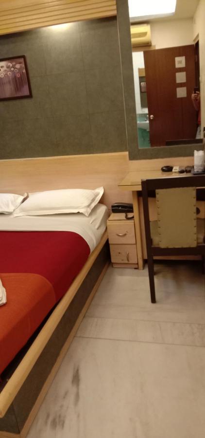 Hotel Aston Calcutta Extérieur photo